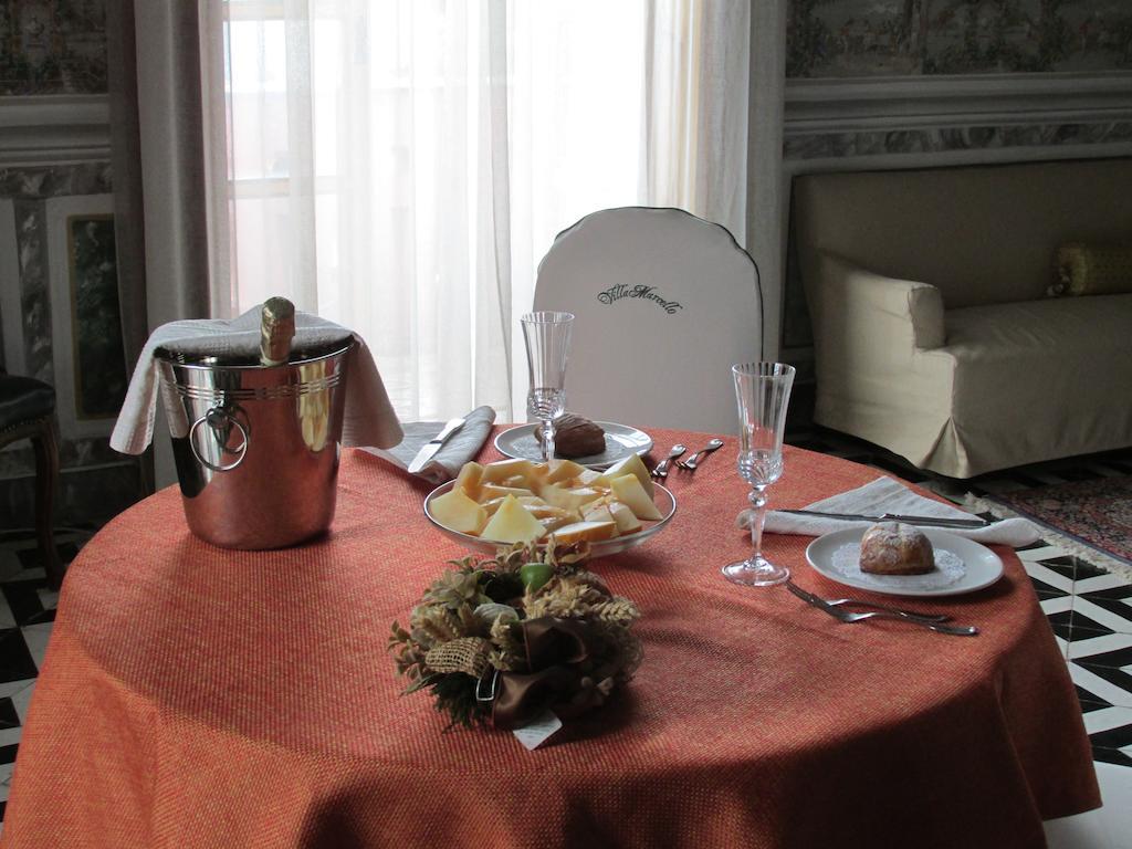 Villa Marcello Caserta Luaran gambar