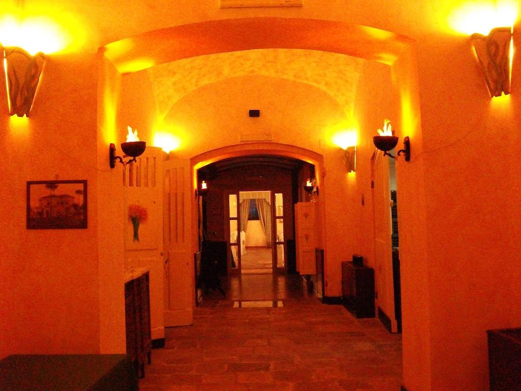 Villa Marcello Caserta Luaran gambar